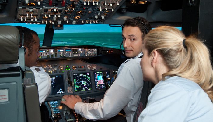 Type rating training for airline pilots